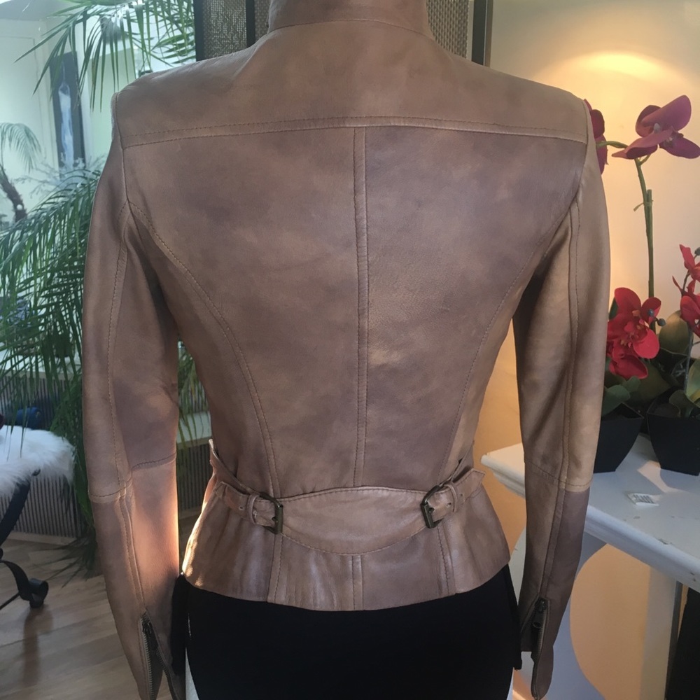 Leather jacket - Picture 5 of 7